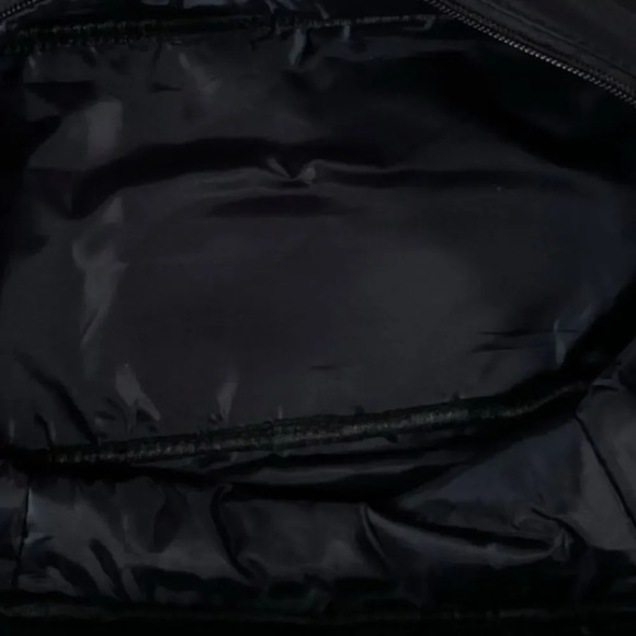 EUC Beyond Yoga gym backpack convertible bag oversized Black - Picture 9 of 10